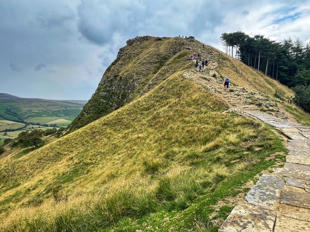 Mam Tor Walk From Castleton Peak District Walk Lifehop