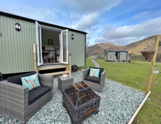 shepherds hut with hot tub lake district