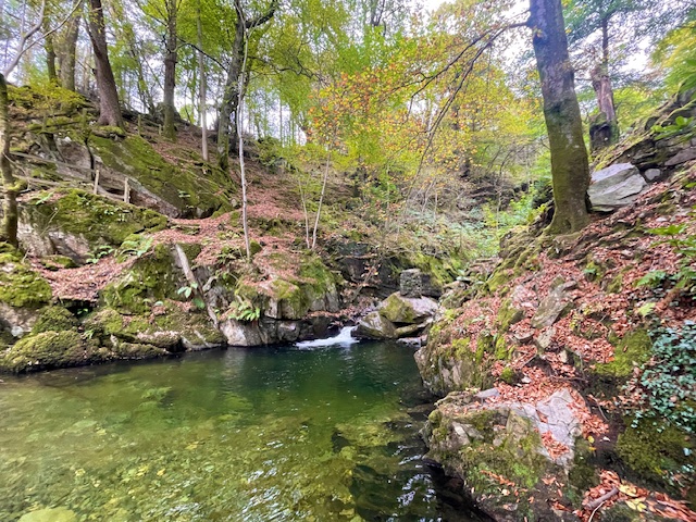 emerald pool rydal