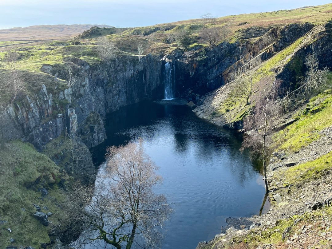 banishead quarry and waterfall