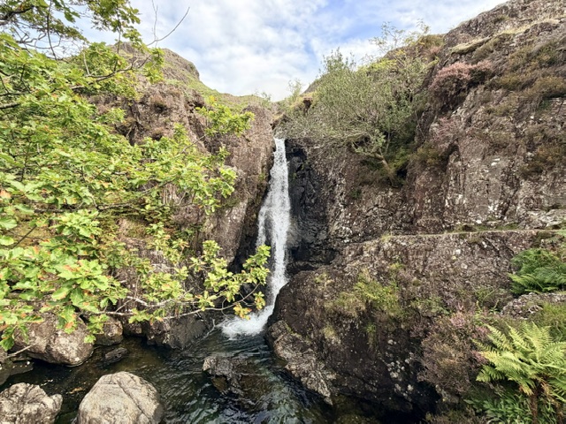 lingcove beck falls