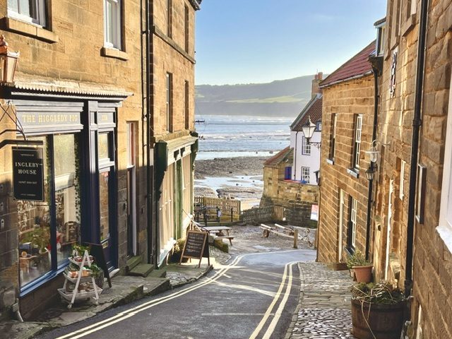 robin hoods bay north yorkshire coast