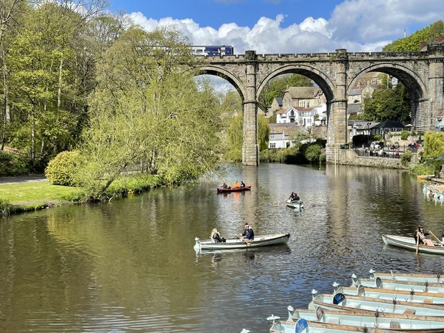 knaresborough viaduct over river nidd