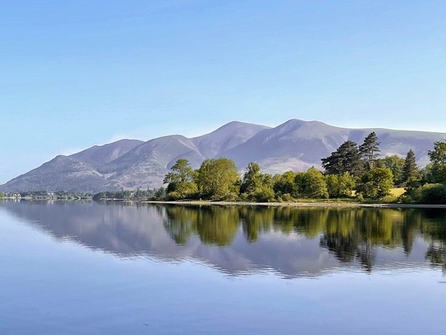 derwentwater lakeside walk